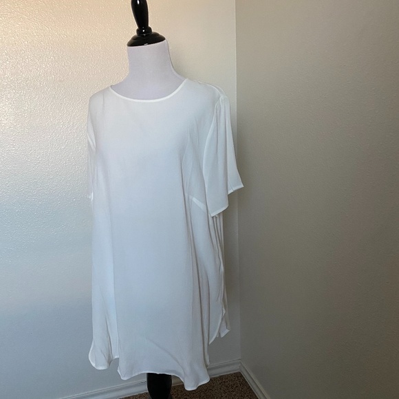 H&M Tops - NWT H&M Blouse